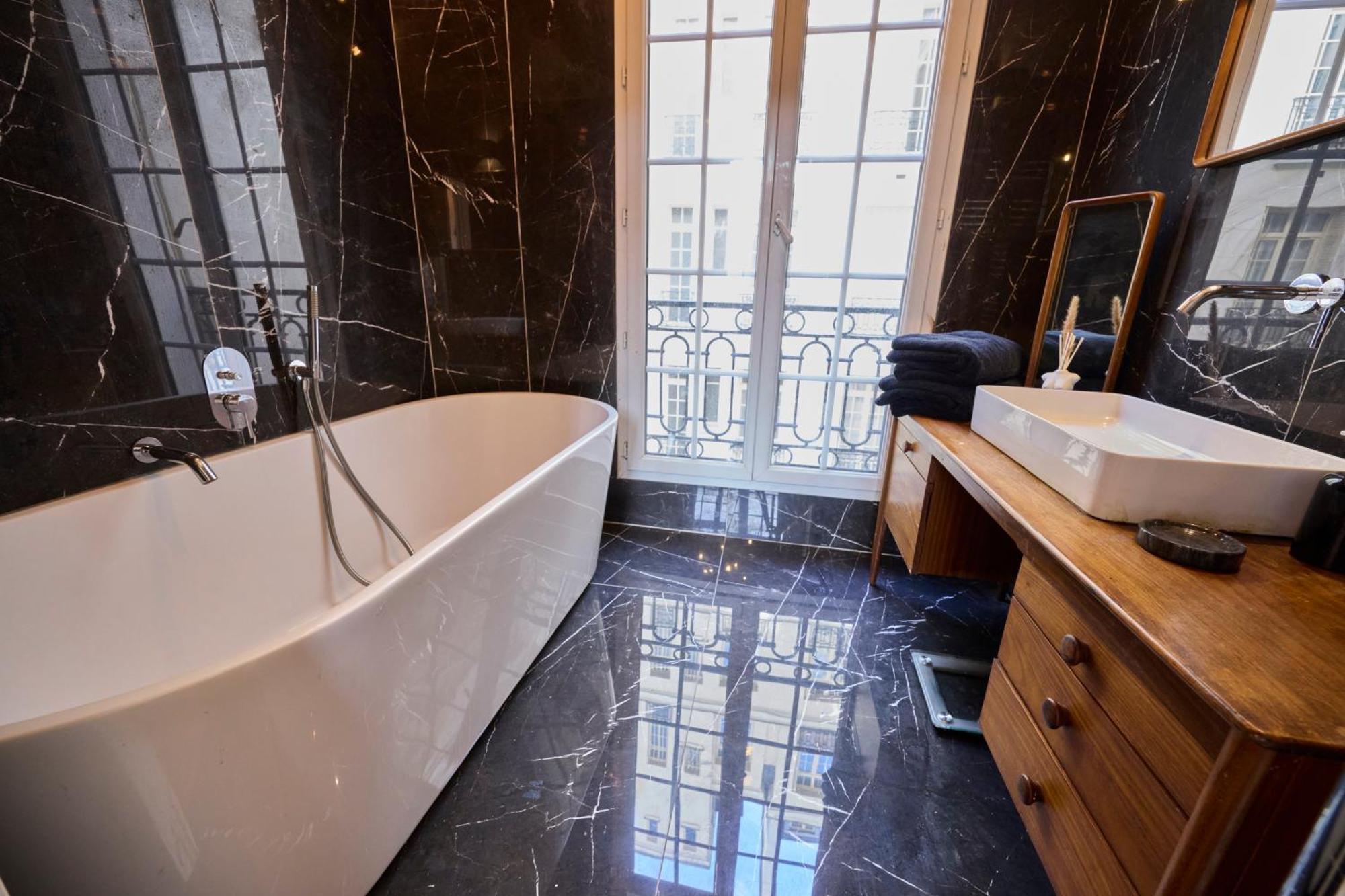 Un Studio Cosy Au Coeur De Paris 17 Batignolles , Monceau Екстериор снимка